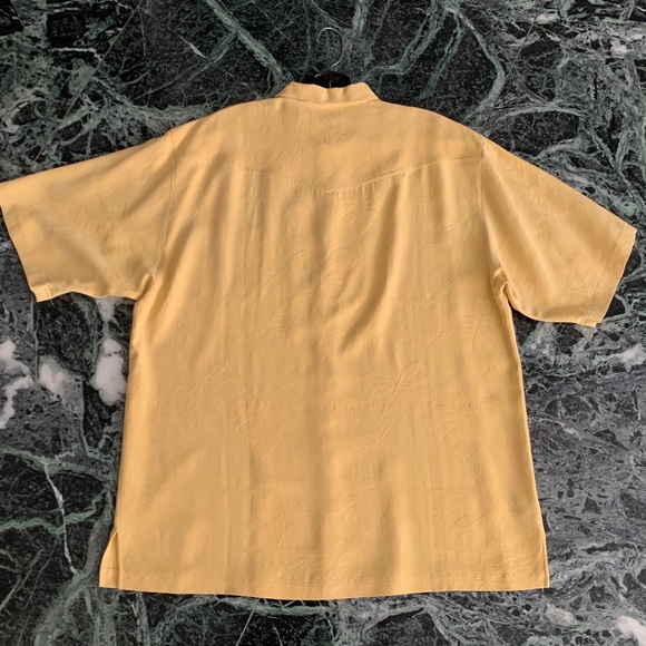 Men's Tommy Bahamas short sleeve shirt - Picture 8 of 9